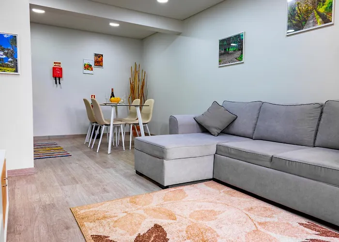 Laurissilvalodge Apartment